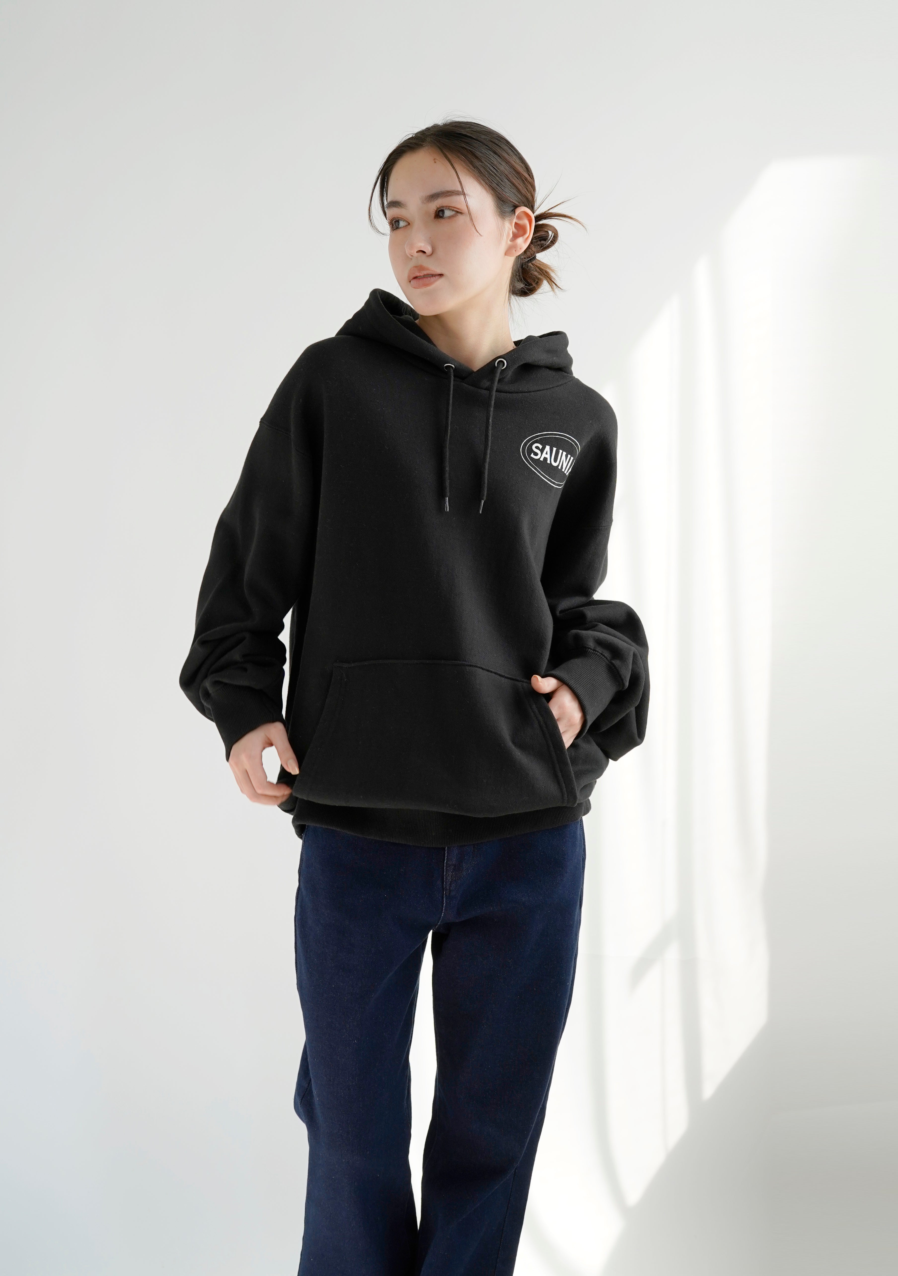 ウナギサヤカ サイン入り パーカー 黒 XL 92050005 サウニアオリジナルパーカー ブラックL – サウニア～サウナ