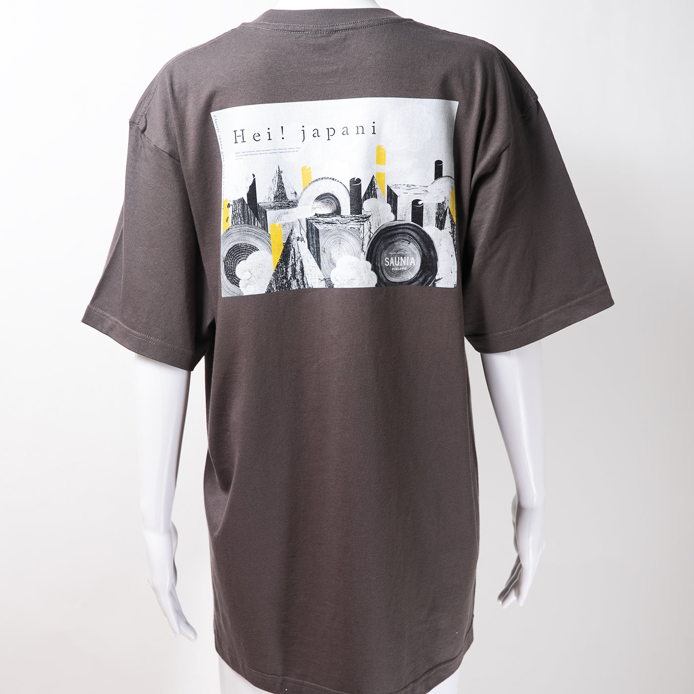 92050006　サウニアバックプリント　Tシャツ　チャコール　XL